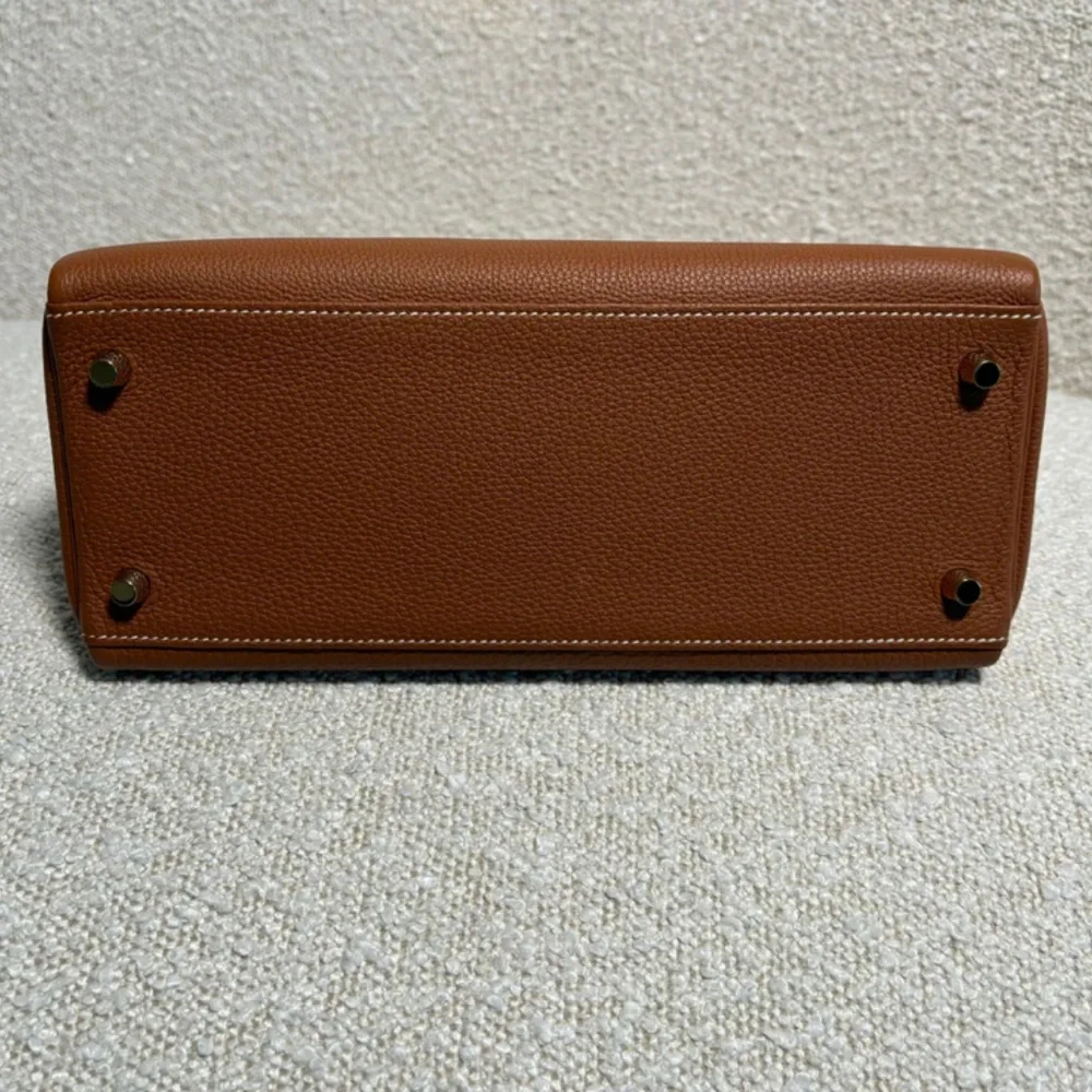 Authentic Hermes Kelly 28 Gold Togo GHW - Picture 7 of 16